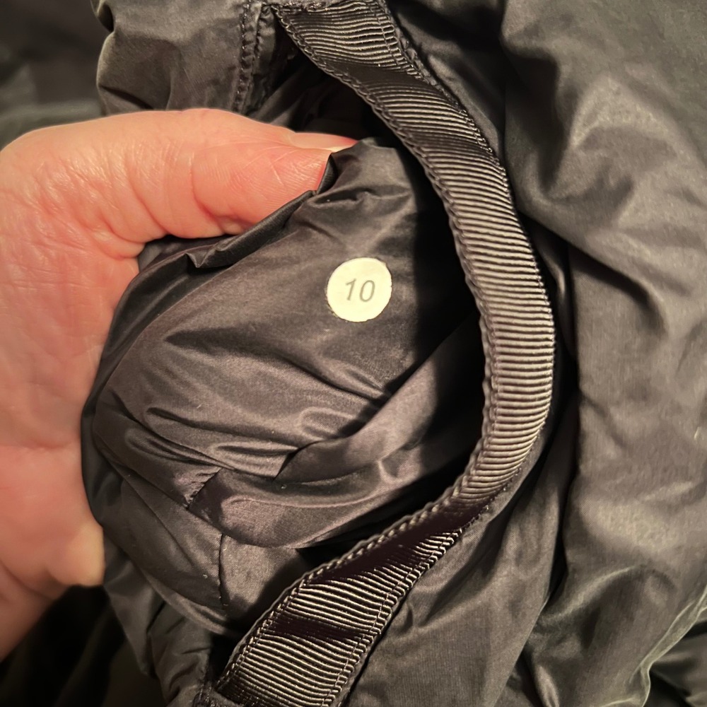 Lululemon What The Fluff Black Quilted Half Zip Pullover Jacket 10 Athleisure - Picture 8 of 8